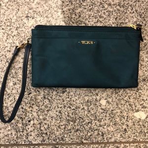 Tumi Voyageur Double Zip Wristlet